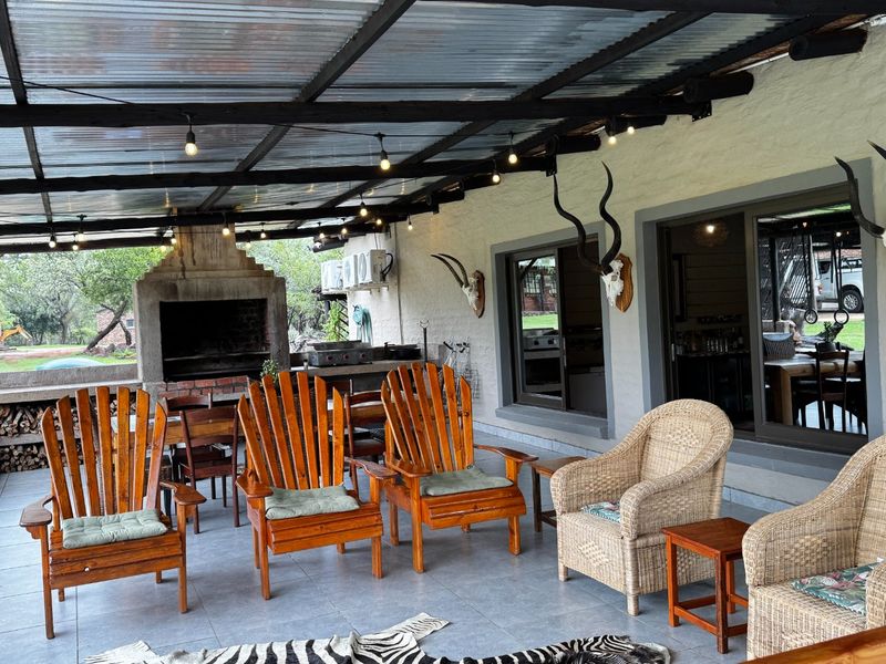 LUXURY 265 ha game farm in the Waterberg, with permanent river - Photo 2