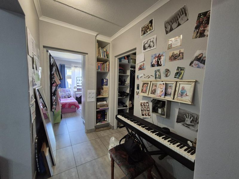 Secure 3-Bed Apartment in The Reeds, Waterstone Park Estate - Photo 10