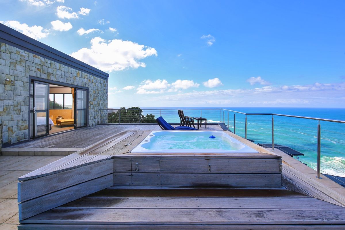 Graceful Guest Lodge on The Heads - Photo 5