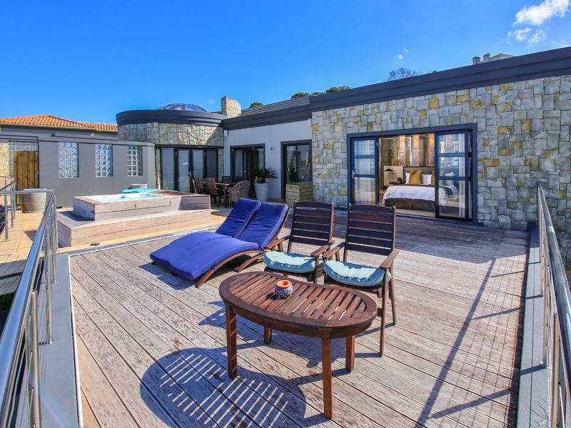 Graceful Guest Lodge on The Heads - Photo 4