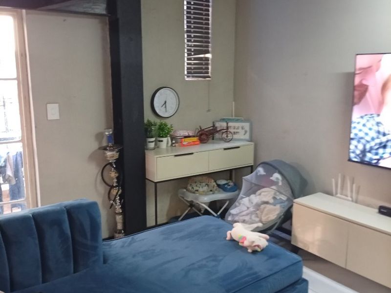 Loft for Sale - Photo 8