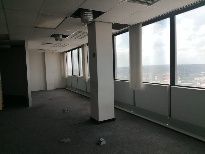 1000 SQUARE METERS COMMERCIAL BUSINESS PROPERTY FOR RENTAL - Photo 10