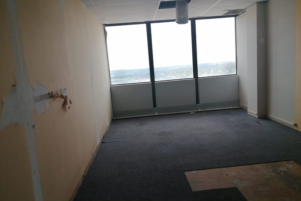 1000 SQUARE METERS COMMERCIAL BUSINESS PROPERTY FOR RENTAL - Photo 4