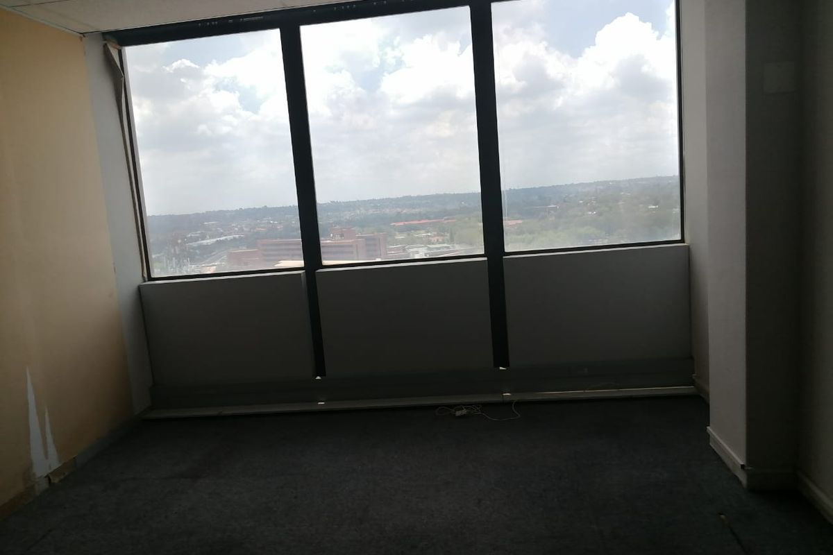 1000 SQUARE METERS COMMERCIAL BUSINESS PROPERTY FOR RENTAL - Photo 3