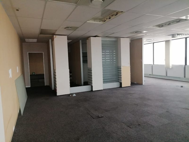 1000 SQUARE METERS COMMERCIAL BUSINESS PROPERTY FOR RENTAL - Photo 7