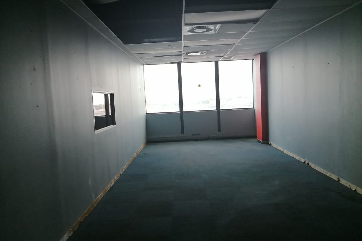 1150 SQUARE METERS COMMERCIAL BUSINESS PROPERTY FOR RENTAL - Photo 5