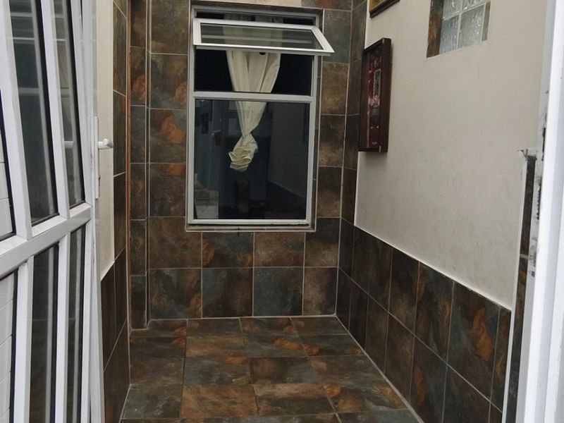 3 Bedroom House With A Nutec For Sale In Strandfontein - Photo 2