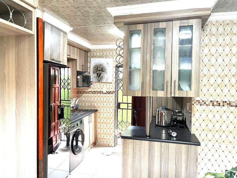 Income-Generating Extended Home – Move-In Ready - Photo 3