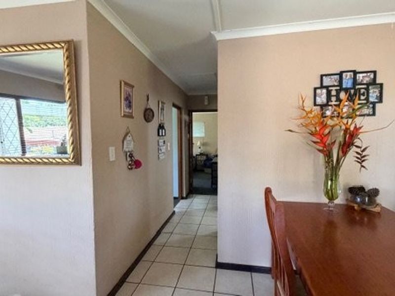 Charming Family Home With Privacy And Plenty Of Outdoor Space - Photo 10