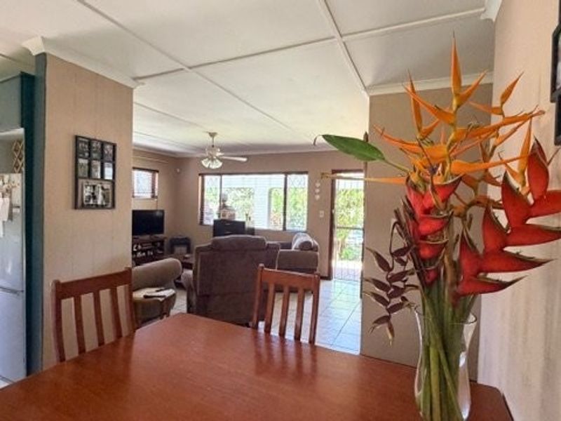 Charming Family Home With Privacy And Plenty Of Outdoor Space - Photo 9