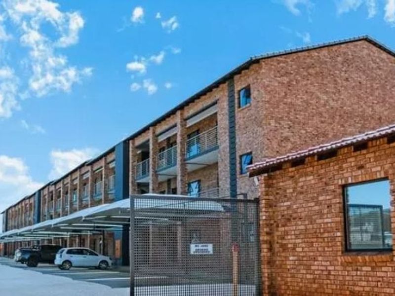 REAL ESTATE SERVICES WELCOMES YOU TO A NEW LISTING  - Photo 8