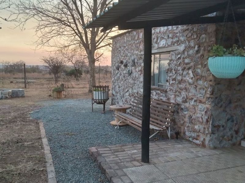 Own your Piece of bushveld Heaven in Big 5 Dinokeng game reserve 124ha with campsites - Photo 8