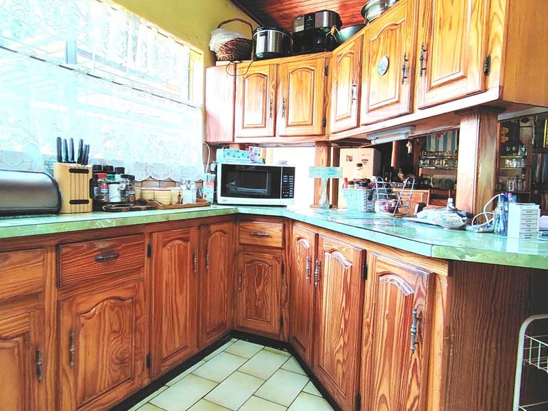 3 Bedroom Family Home for Sale in Vanderbijlpark SW2 - Photo 9