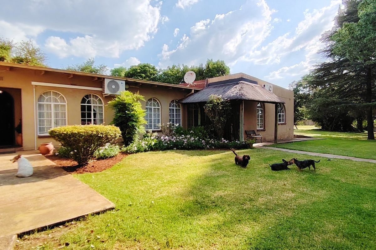 Prime Income-Generating Smallholding. - Photo 3