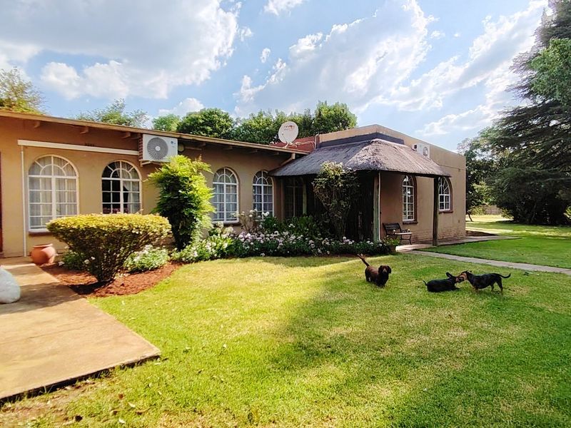 Prime Income-Generating Smallholding. - Photo 3