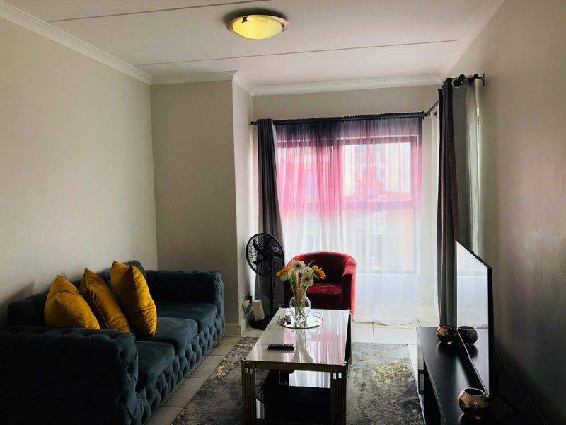 Fully Furnished 1-Bedroom Apartment for Rent – The Blyde Lifestyle Estate - Photo 4