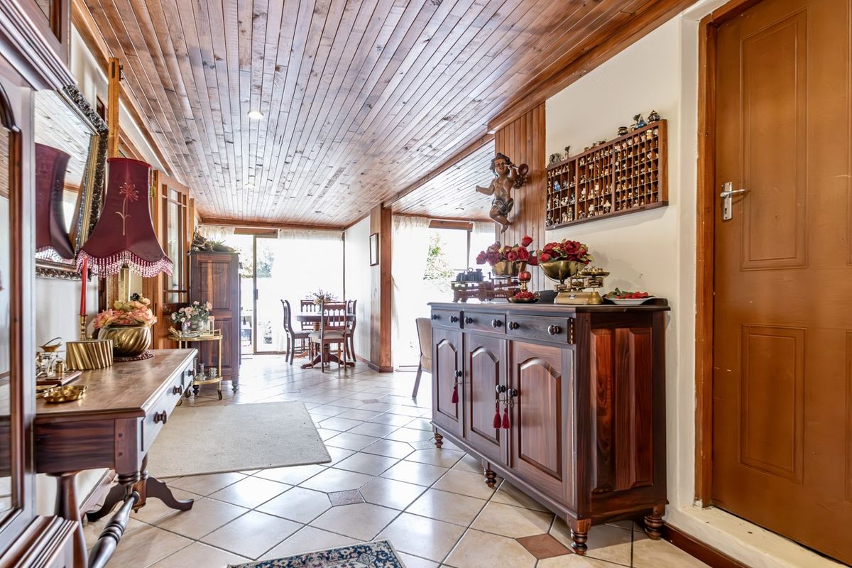 EASY LOCK UP AND GO IN KING GEORGE PARK - Photo 4