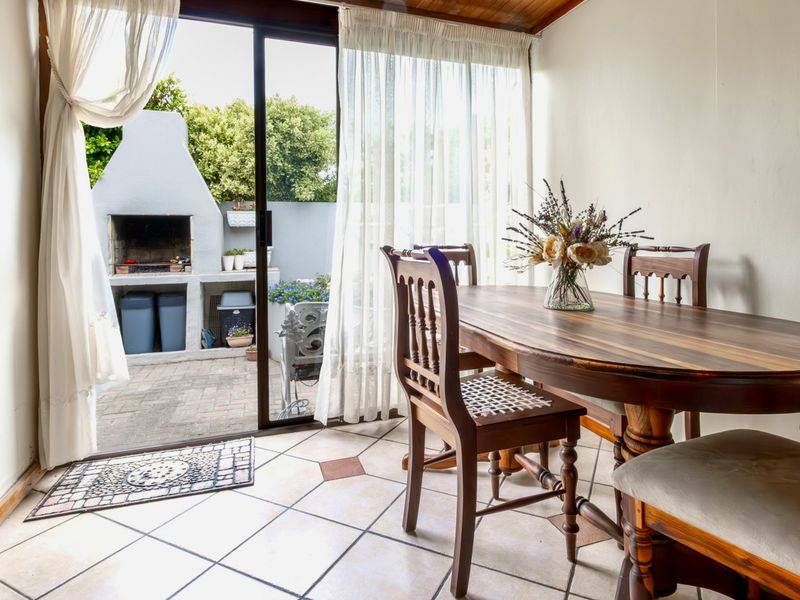 EASY LOCK UP AND GO IN KING GEORGE PARK - Photo 8