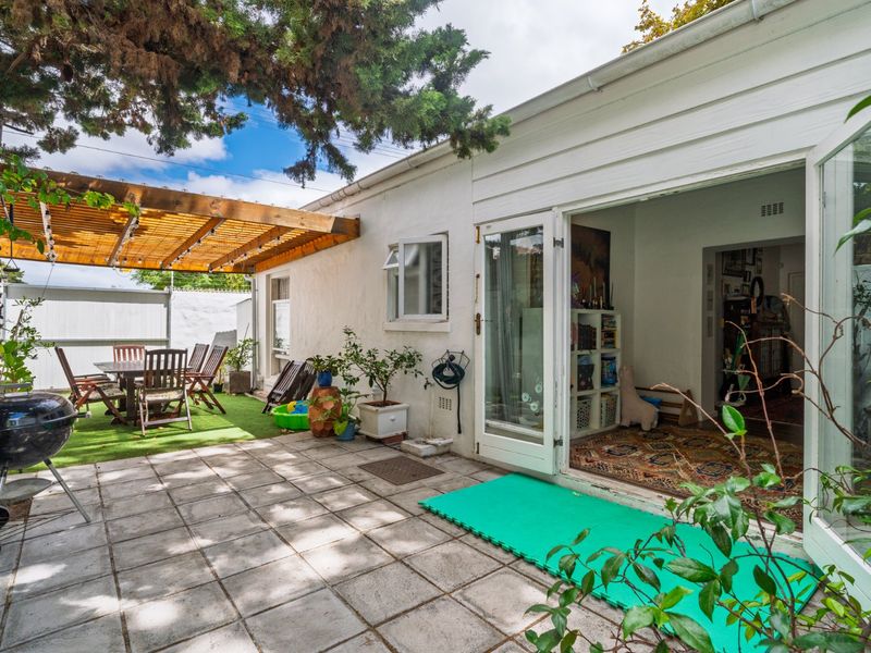 Comfortable Upper Wynberg Living | 3 Beds, Open-Plan - Photo 10