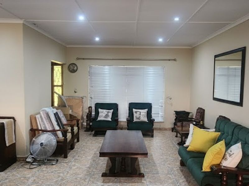 Phenomenal Home with additional income opportunity,   - Photo 7