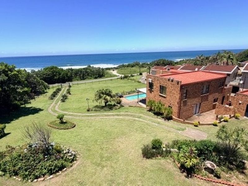 Prime Beachfront Opportunity – Three Expansive Homes in Glenmore - Steps from the Shore - Photo 2