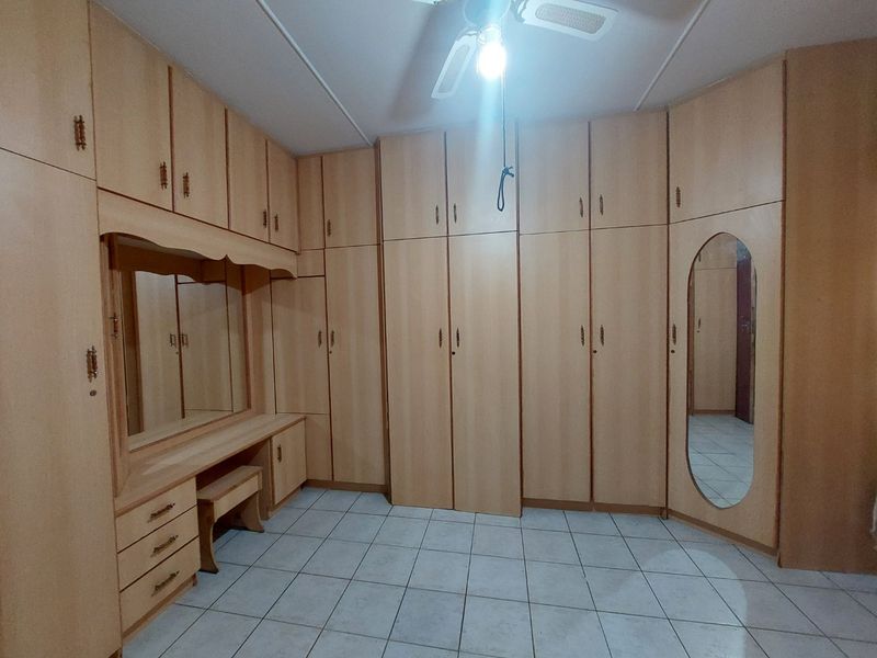 Large Home for Sale in Stanger - Photo 8