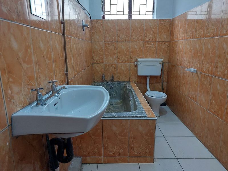 Charming 3 bedroom House for Sale - Photo 7