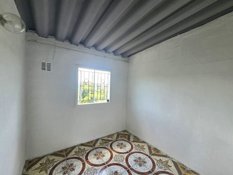 Duplex to Rent in Glenhills, Stanger - Photo 7