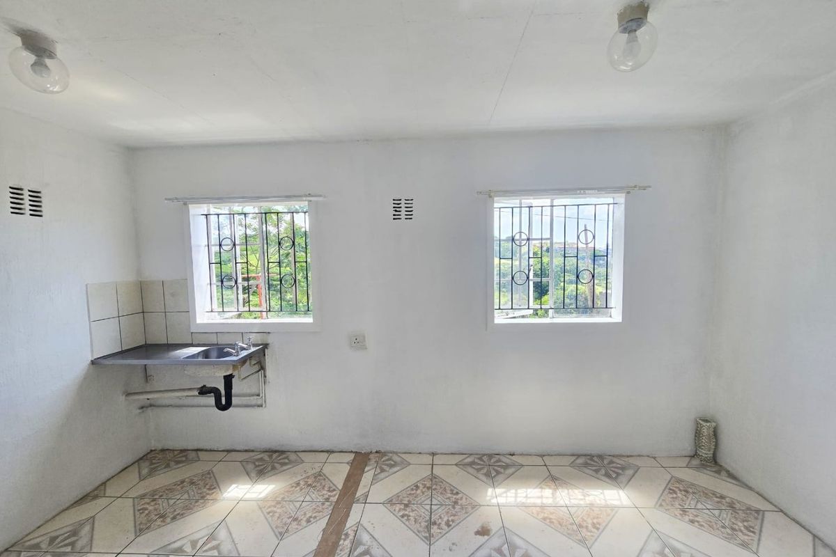Duplex to Rent in Glenhills, Stanger - Photo 3