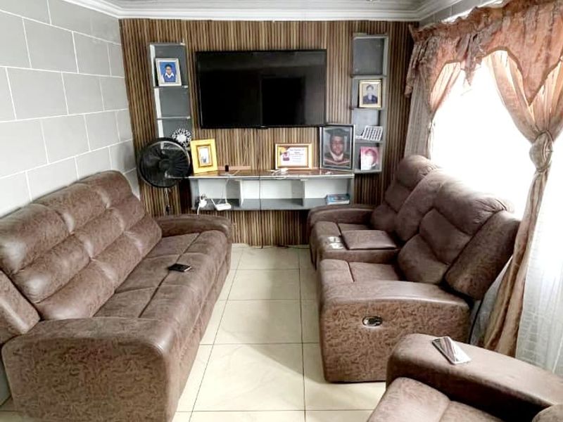 2 Bedroom House for Sale in Mdantsane - Photo 5