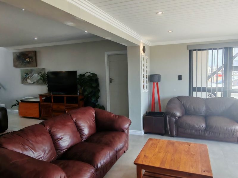 Stylish Hartenbos Duplex Near River and Ocean - Photo 7
