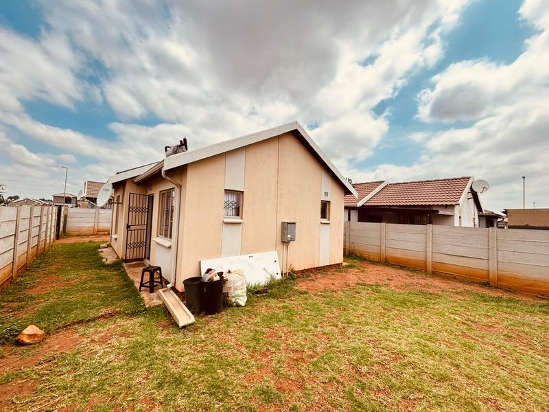 Affordable 2-Bedroom Gem in Sky City – Your Perfect Starter Home! - Photo 9