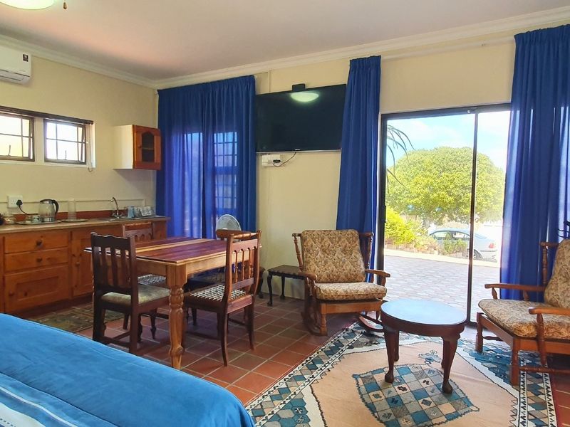 Three-Level Coastal Home with Spectacular Ocean Views - Photo 4