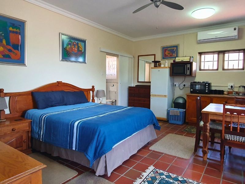 Three-Level Coastal Home with Spectacular Ocean Views - Photo 3