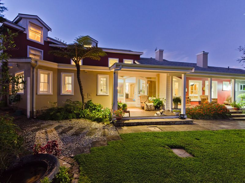 Prime Investment Opportunity – Dual Living Home with a B&B - Photo 3