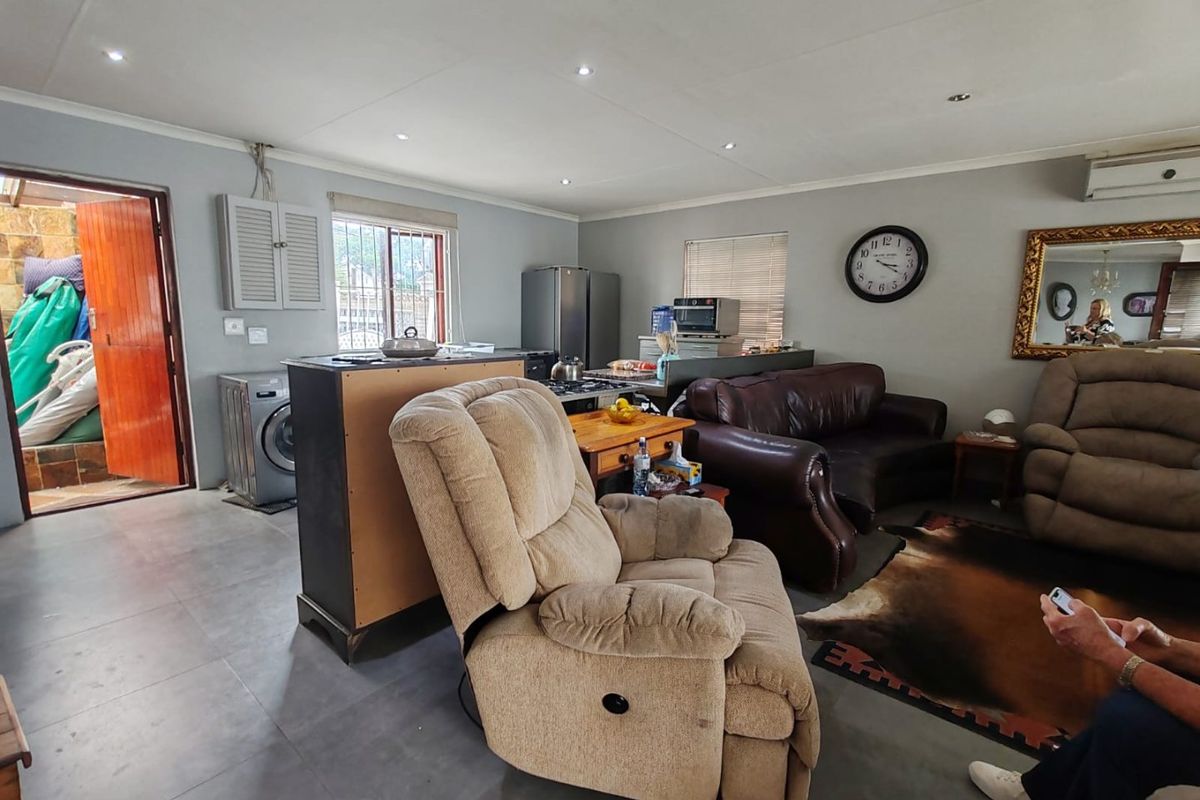 High-Visibility Property with Exceptional Work From Home & Income Potential - Photo 4