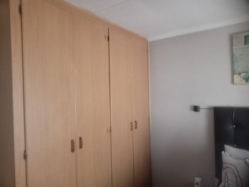 Perfect Starter Home or Investment Opportunity - Photo 7