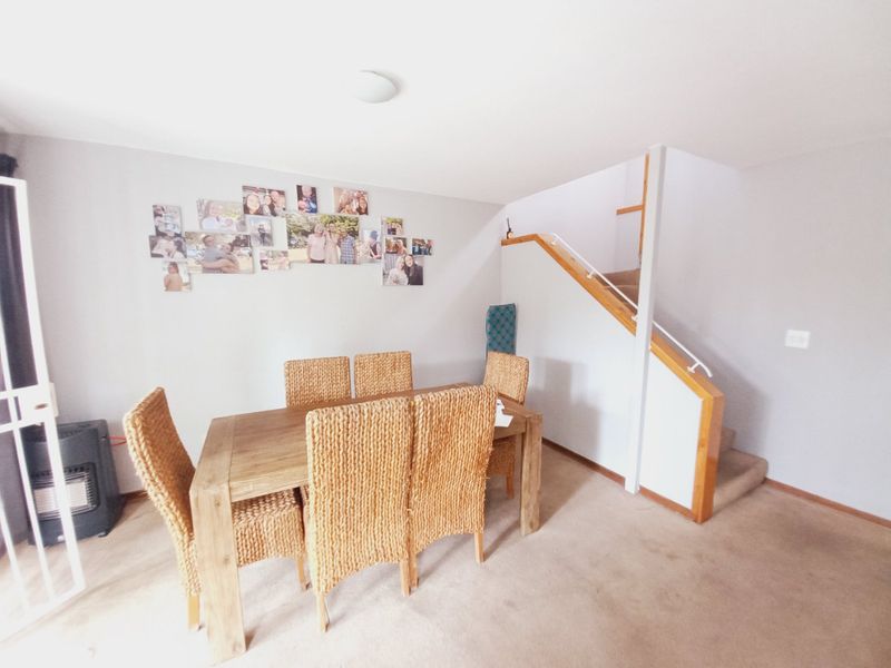 Spacious 2-Bedroom, 2-Bathroom Duplex Townhouse Priced to Sell in a Secure Complex - Photo 4