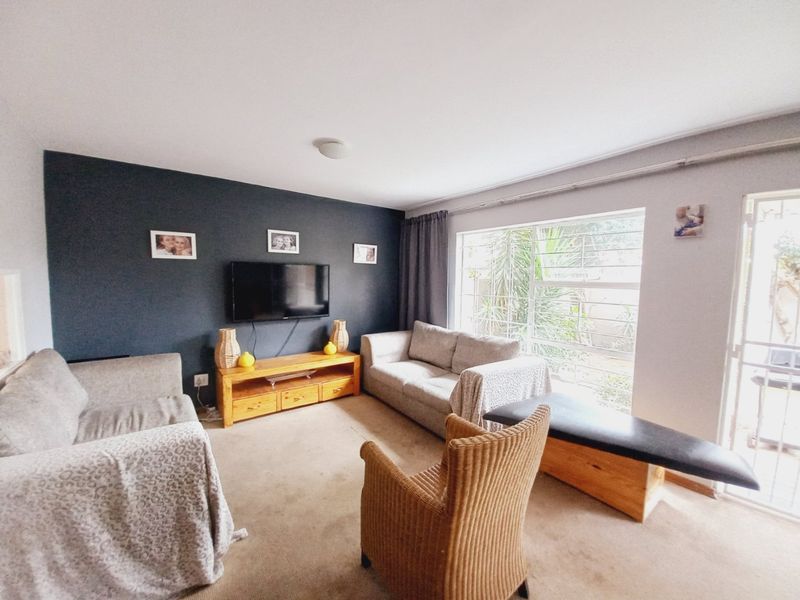 Spacious 2-Bedroom, 2-Bathroom Duplex Townhouse Priced to Sell in a Secure Complex - Photo 2