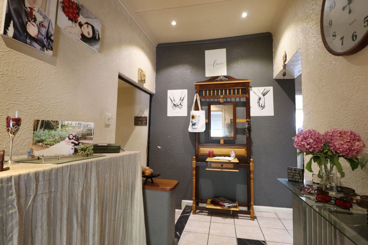 Rare Opportunity in Upper Mount Road  - Photo 2