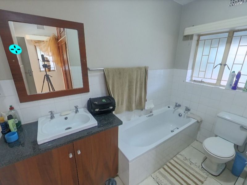 Versatile Property in Elandrand | 1230m2 Erf | Ideal for Families or Investors- Estimated Monthly Rental Income R17 000 - R20 000 - Photo 10