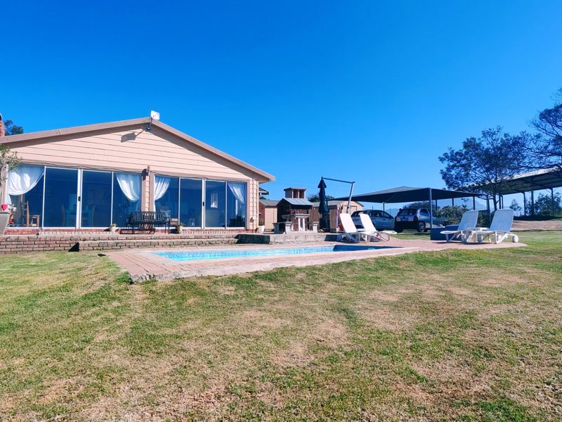Unbeatable views define surrounded by beautiful country living  - Photo 3