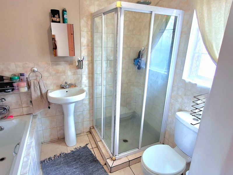 3-Bedroom, 2-Bathroom Townhouse Located in a Popular Security Complex in Vaalpark - Photo 9