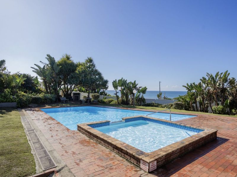 Ground Floor Unit in Laguna La Crete: Ideal Investment Opportunity - Photo 5