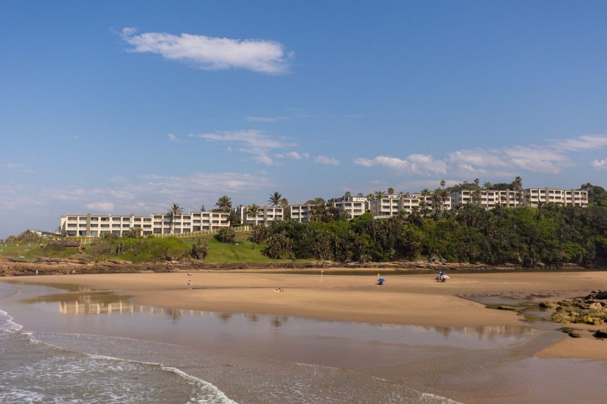 Ground Floor Unit in Laguna La Crete: Ideal Investment Opportunity - Photo 4