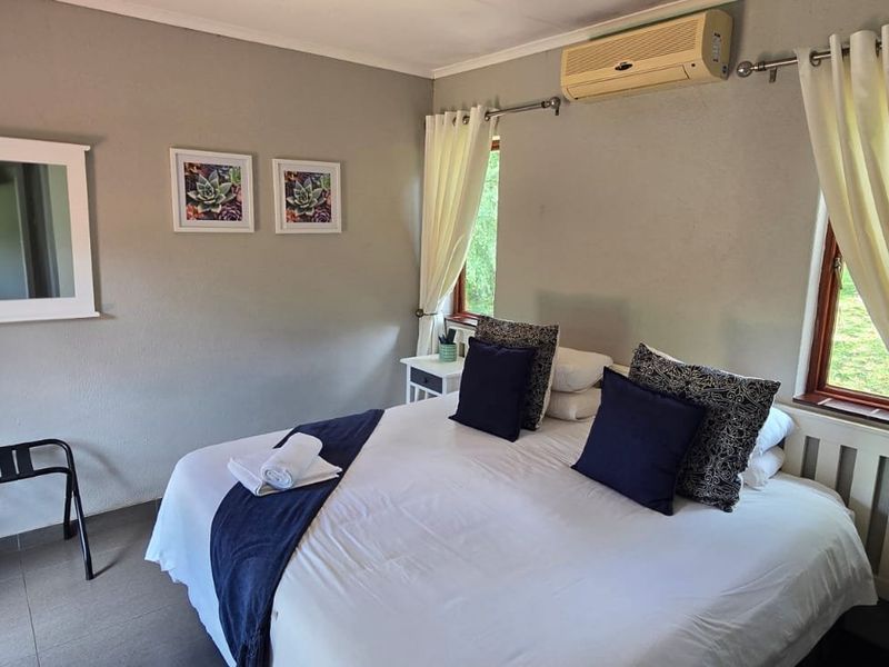 Newly Renovated Unit, Lock up And Go - Photo 5