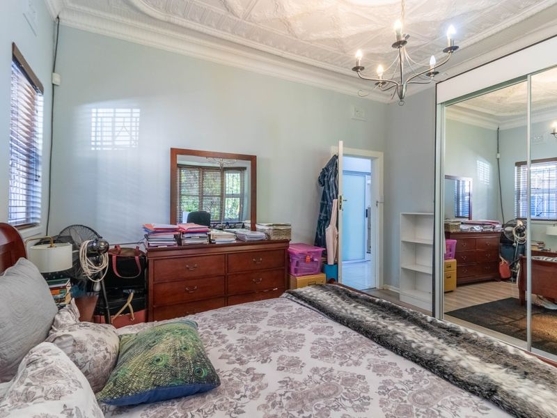 3 Bedroom House For Sale in Kensington - Photo 7