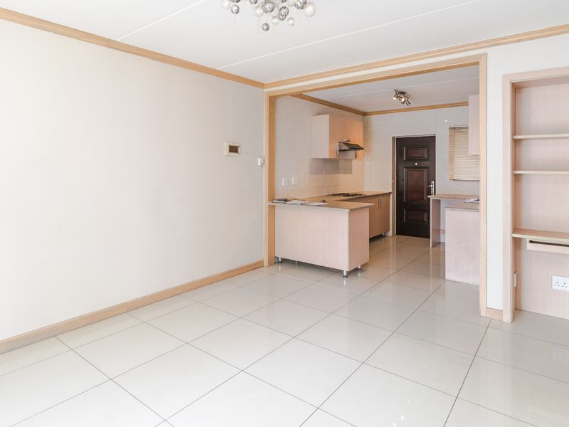 Modern Ground Floor 1 Bedroom Apartment with full bathrooms setup. - Photo 3
