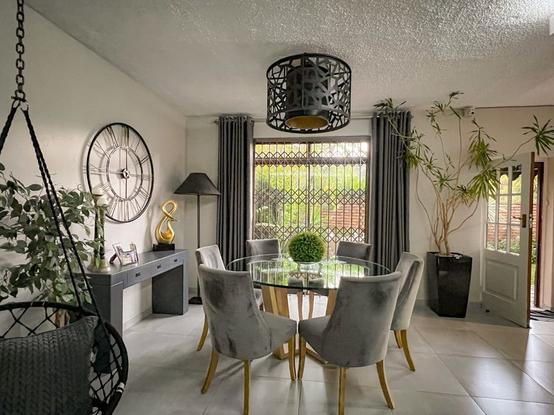 3 Bedroom family Home to Rent in Gated Complex - Photo 2