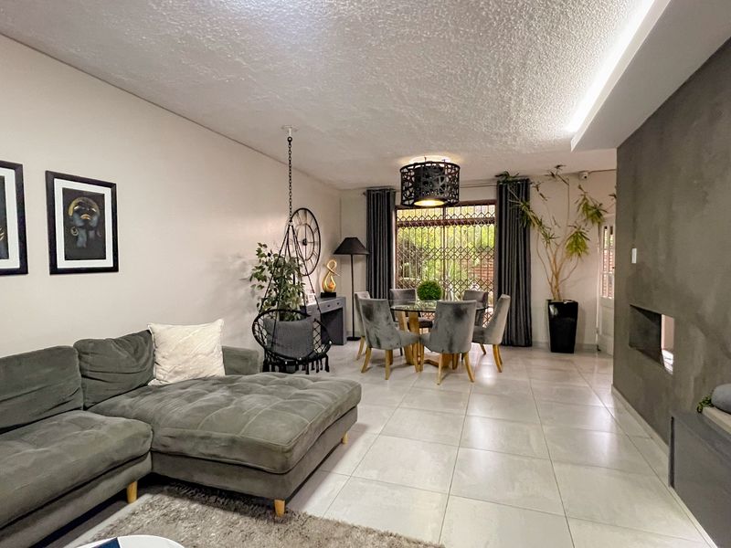 3 Bedroom family Home to Rent in Gated Complex - Photo 3